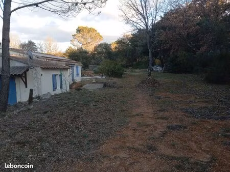 loue chambre dans villa