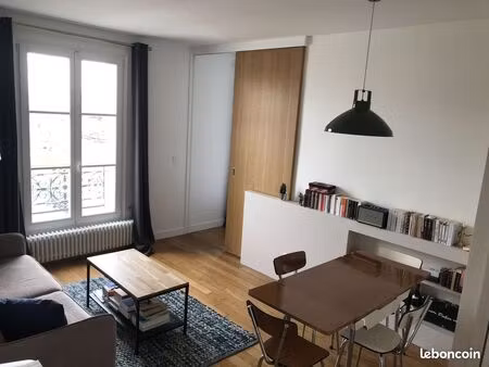 superbe 2 pièces de caractère – 42 m² – avenue de la république (paris 11e)