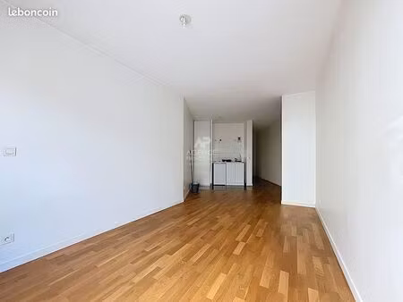 appartement 1 pièce 31 m²