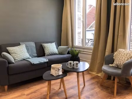 3 pièces meublé accueillant disponible quartier danton - nice 2 bedrooms furnished flat av