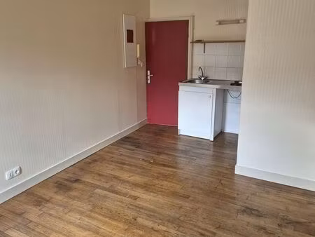 studio 1 pièce 20 m²