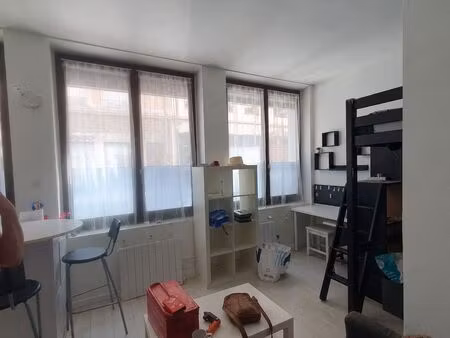 studio 25m2
