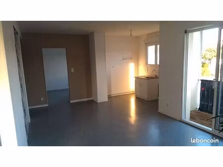 appartement 3 pièces 55 m²
