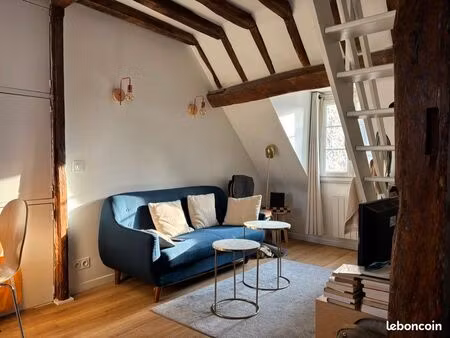 août - joli appartement à saint germain des pres