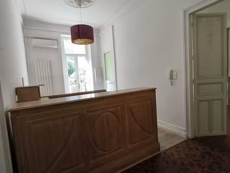 location 2 bureaux - 14m² et 23m² - à partir de 750 euros/mois tout compris - bd longchamp
