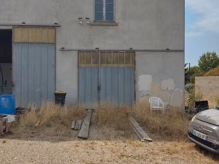 garage fermé 55m2 commune de montauban