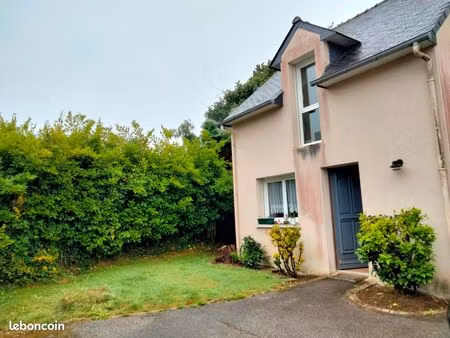maison à plougastel