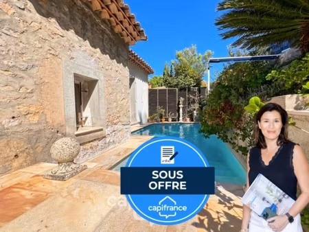 maison à vendre 6 pièces hyeres (83) - charme de l'ancien - 4 chambres - 200m2 habitables 