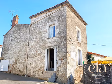 maison de ville - 5 pièces avec beaux volumes et dépendances