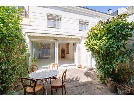 a vendre maison familiale nantes jardin des plantes avec garage et patio