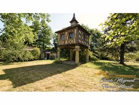 magnifique propriete de caractère à vendre 6 pièces puylaurens