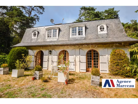 forêt de rambouillet. maison avec plus d'1ha de terrain à sa