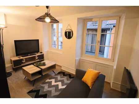 location meublée appartement 2 pièces 44 m² à montbeliard (25200)  490 €