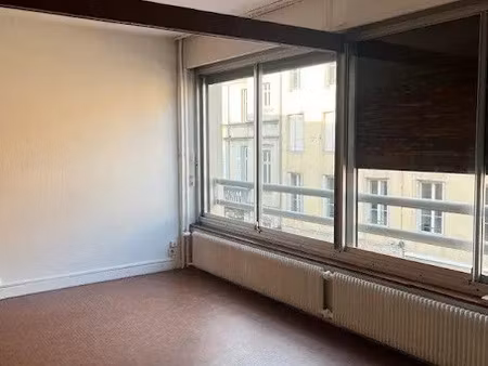 location appartement 1 pièce 39 m² à nancy (54000)  490 €