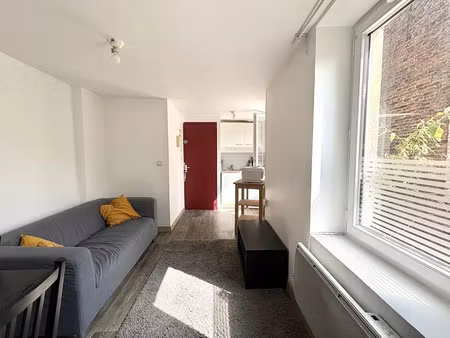 location meublée appartement 2 pièces 28 m² à roubaix (59100)  530 €