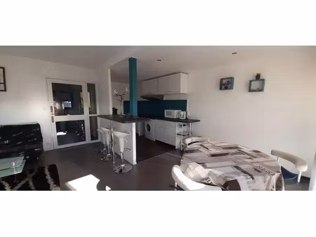location meublée appartement 4 pièces 80 m² à talence (33400)  580 €