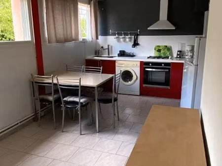 location meublée appartement 2 pièces 42 m² à toulouse (31000)  560 €