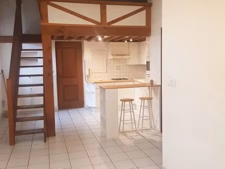 location appartement 1 pièce 37 m² à villefranche-sur-saone (69400)  590 €