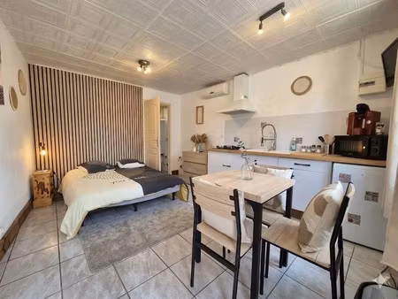 location meublée appartement 1 pièce 23 m² à aubais (30250)  635 €