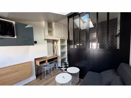 location meublée appartement 1 pièce 18 m² à la rochelle (17000)  640 €