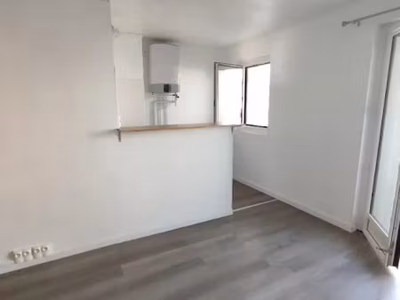 location appartement 1 pièce à talence (33400)  607 €