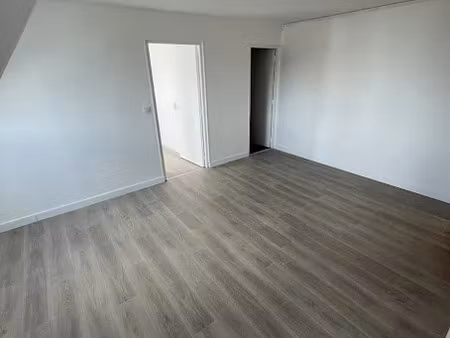 location appartement 2 pièces 48.48 m² à douai (59500)  610 €