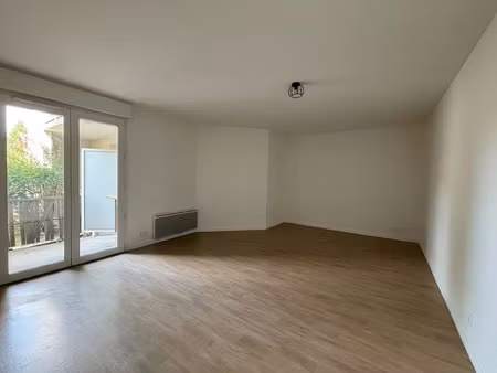 location appartement 2 pièces 50.14 m² à verneuil-l'etang (77390)  618 €
