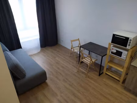 location meublée appartement 2 pièces 27 m² à paris 13ème (75013)  915 €