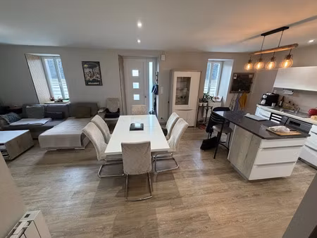 location appartement 5 pièces 90 m² à réalmont (81120)  780 €