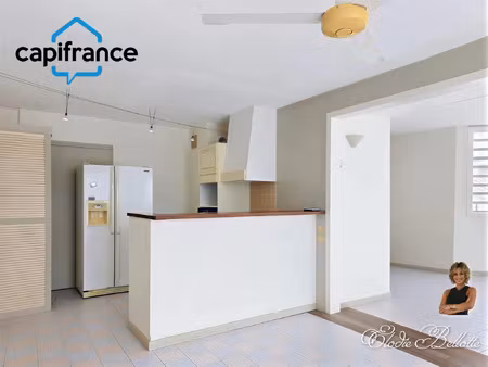 appartement à vendre saint francois 2 pièce(s) 60m2 175 000€