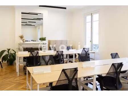 location bureaux 18 m² à 475 m²