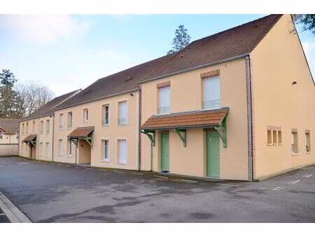 appartement à louer 3 pièces 67m² à chartrettes