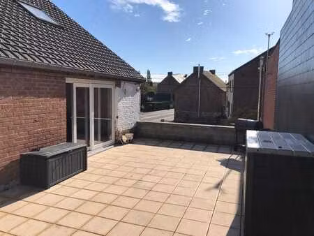 magnifique et spacieux duplex trois chambres-grande terrasse