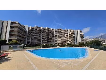 appartement à louer mandelieu-la-napoule
