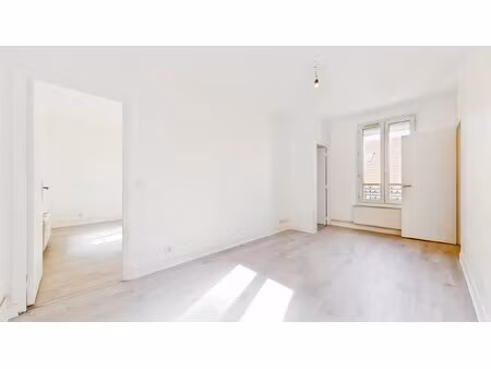 appartement 3 pièces non meublé – avenue pierre brossolette