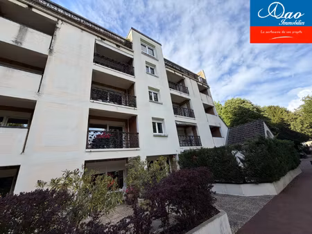 a louer t3 avec terrasse et balcon sainte savine - parking s