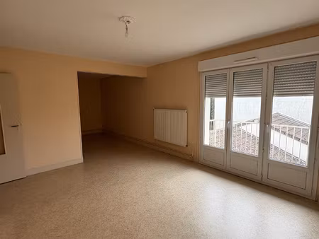 appartement t2 avec balcon - vierzon