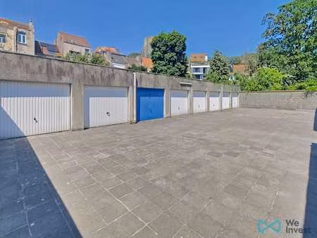 2 garages à vendre – avenue de la liberté