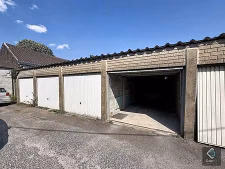 wandre – 4 garages fermés à vendre