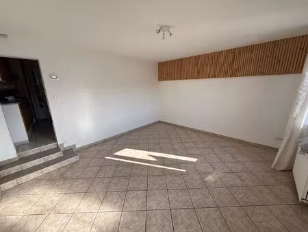 maison de ville t4 à louer jardin commun
