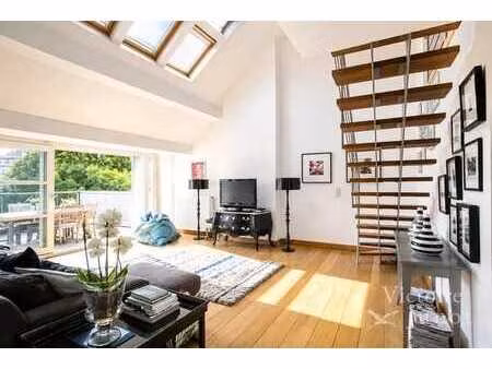 chatelain/ louise: penthouse 3 ch avec terrasse sud