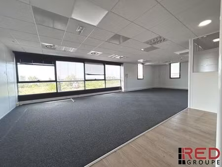 bureau de prestige de 160 m2 en location - éguilles  provence-alpes-côte d'azur