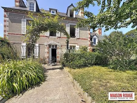 maison rouge