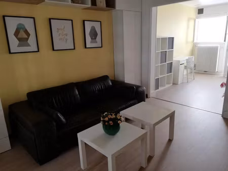 location meublée appartement 3 pièces 50 m² à amiens (80000)  720 €