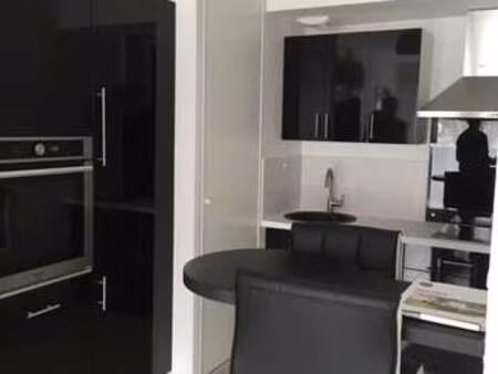 location appartement 2 pièces à caen (14000) : à louer 2 pièces / 41m² caen
