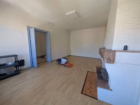 location appartement 7 pièces 204 m² à moissac (82200)  820 €
