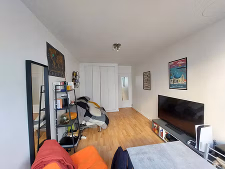 location appartement 1 pièce 28 m² à paris 11ème (75011)  935 €