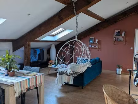 location meublée appartement 2 pièces 46 m² à villeurbanne (69100)  910 €