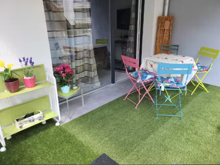 location meublée appartement 3 pièces 61 m² à chambery (73000)  1 080 €