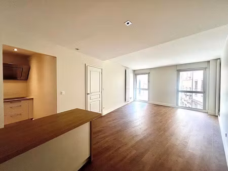 location appartement 2 pièces 50.66 m² à lyon 5ème (69005)  1 090 €